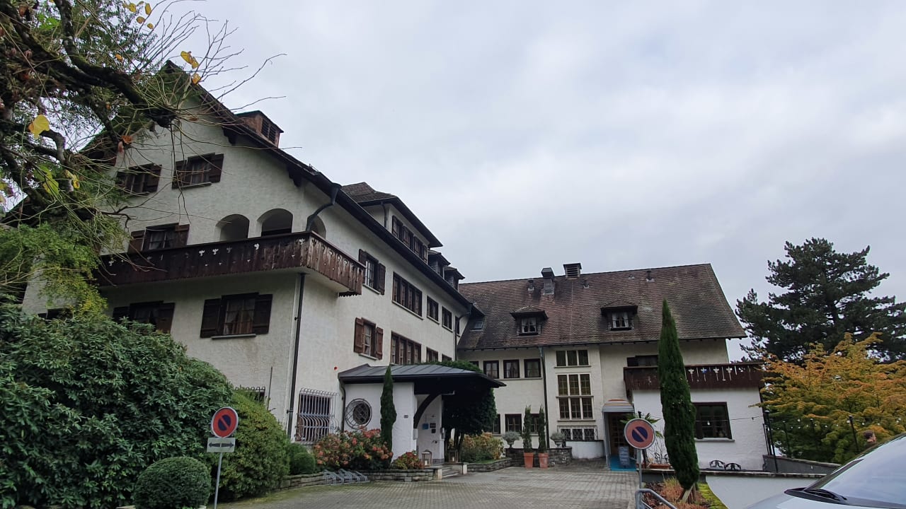 Außenansicht See- und Seminarhotel FloraAlpina