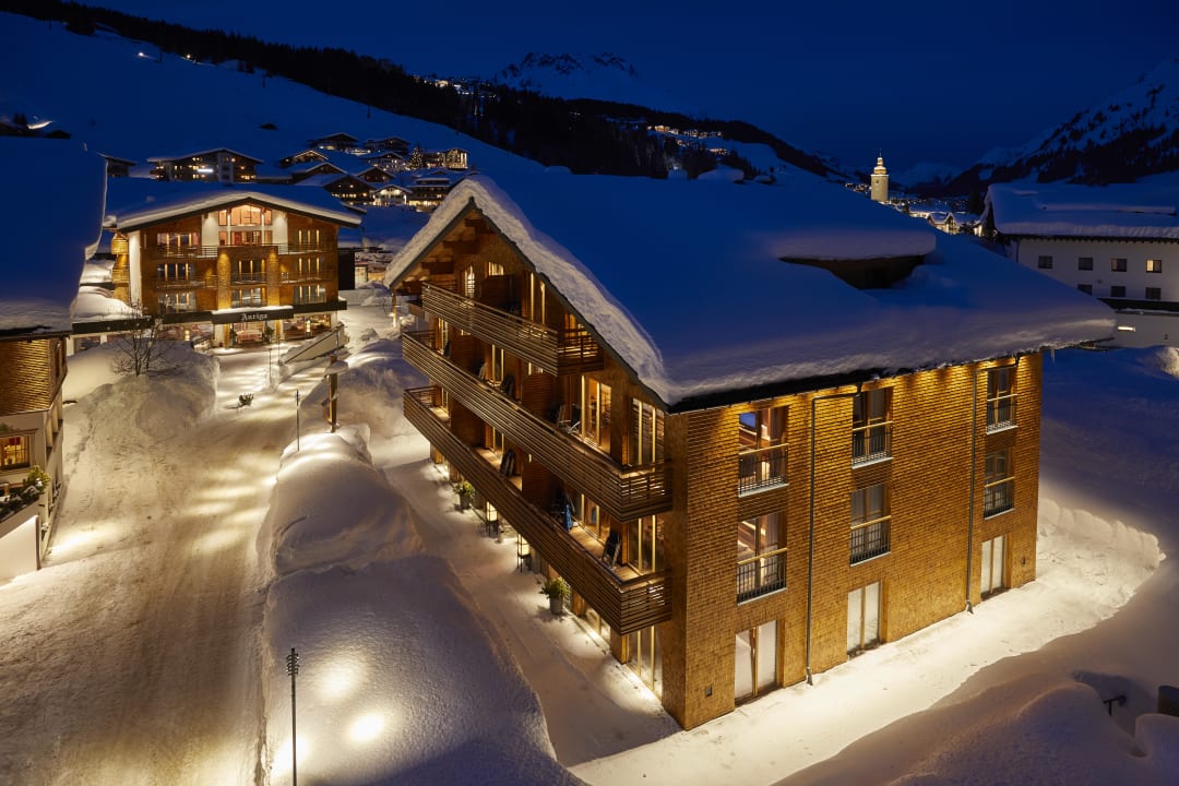 Außenansicht Hotel Auriga