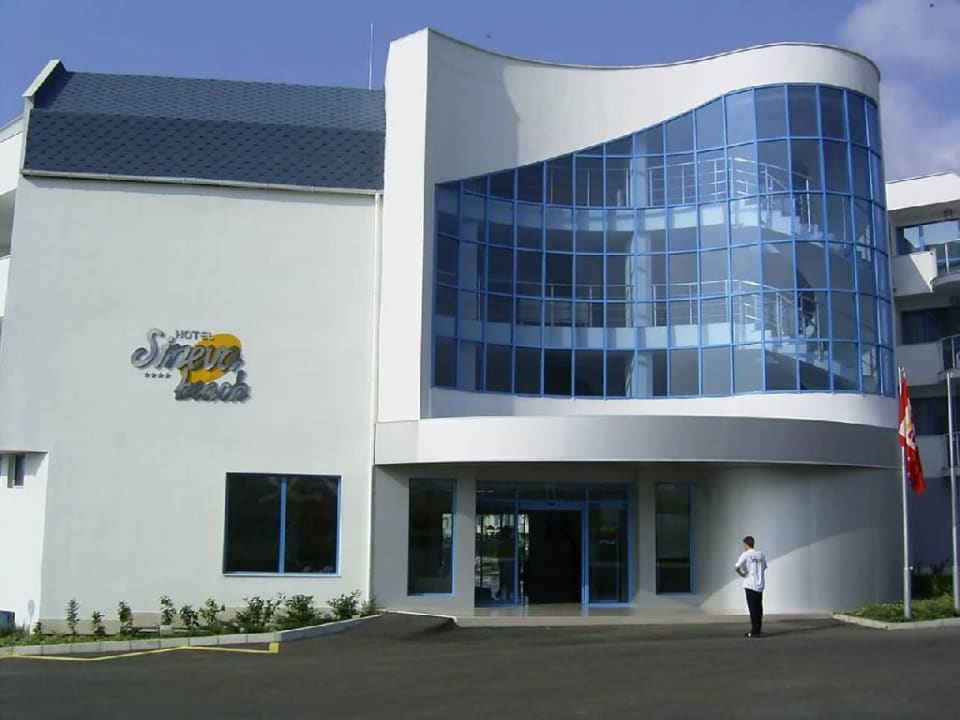 Außenansicht Hotel Sineva Beach