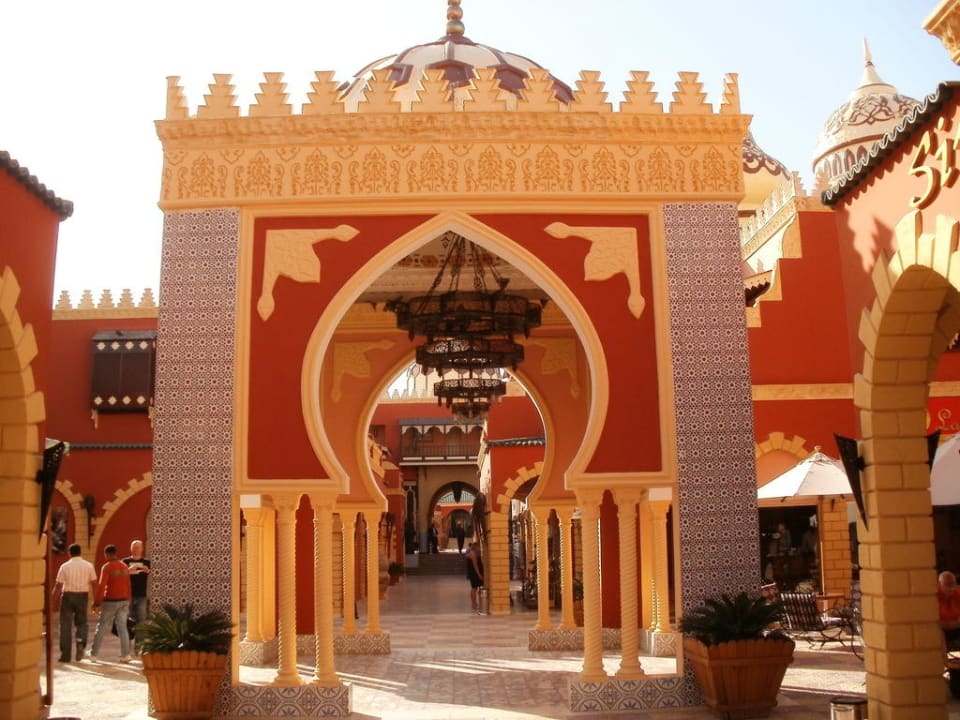 Gang durchs Hotel Pickalbatros Alf Leila Wa Leila Resort - Neverland Hurghada