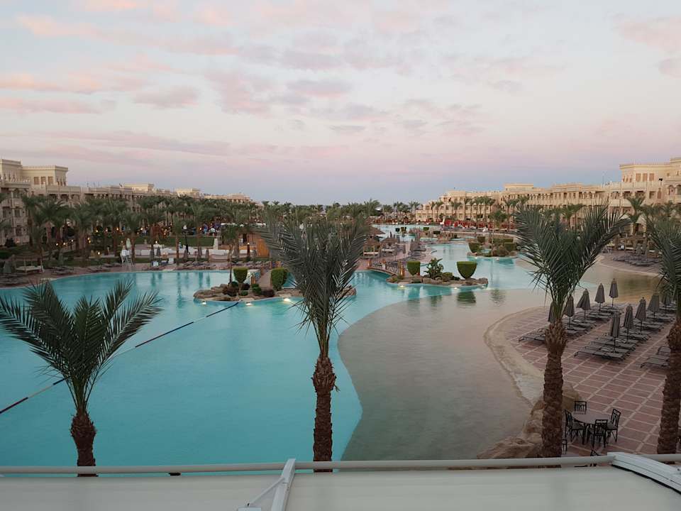 Blick aus der Lobby Pickalbatros Palace Resort