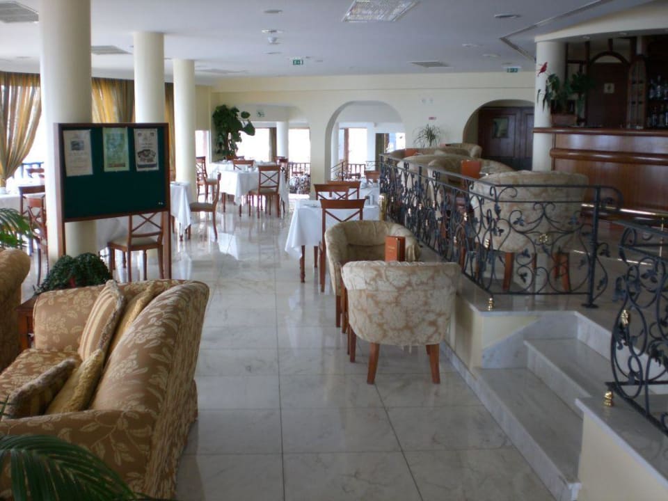 Lobby Hotel Ocean Gardens