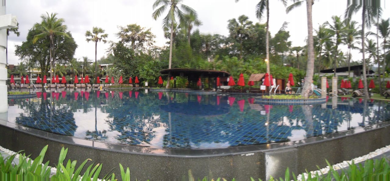 Pool Ramada Resort by Wyndham Khao Lak