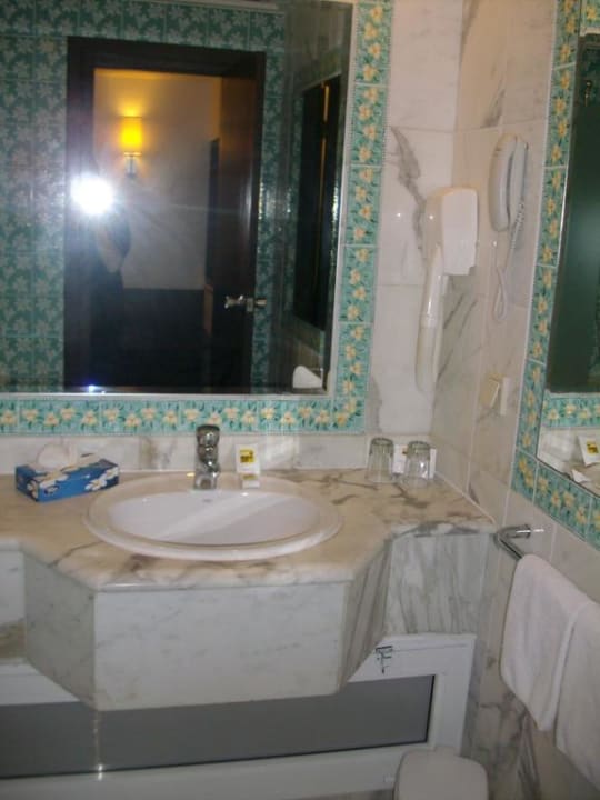 Bad TUI MAGIC LIFE Africana