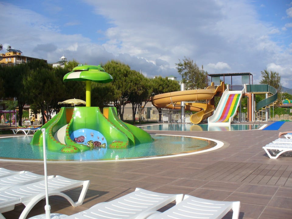 Rutsche für die Kleinen Club Turtas Beach Hotel