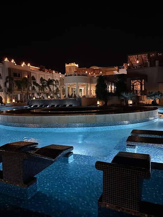 Außenansicht The Grand Palace - Adults only