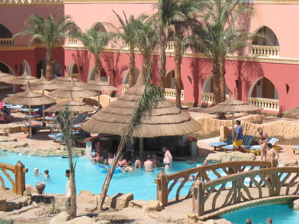 Hauptpool Pickalbatros Alf Leila Wa Leila Resort - Neverland Hurghada