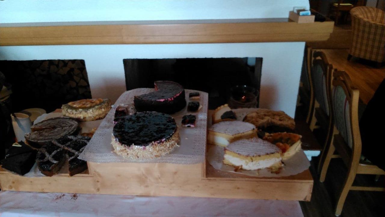 Kuchenbüffet Sonklarhof