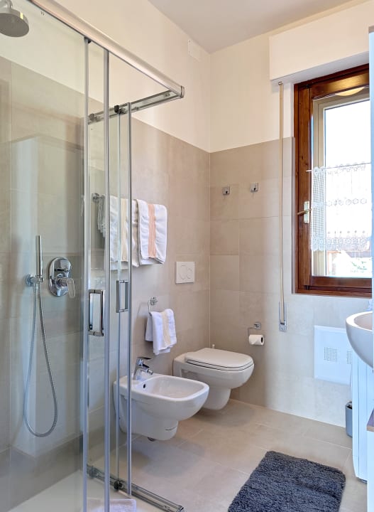 Zimmer Kuschel's vistalago