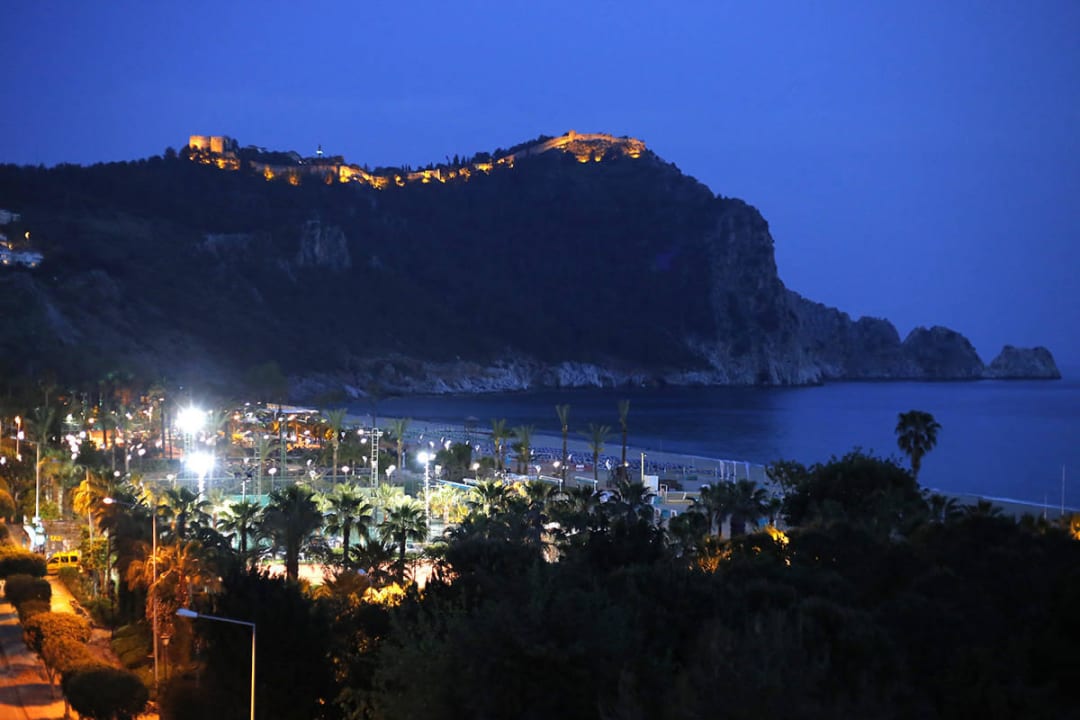 Zdjęcie z balkonu Hatipoglu Beach Hotel