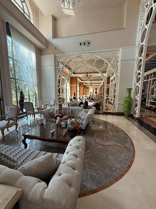 Lobby Quattro Beach Spa & Resort