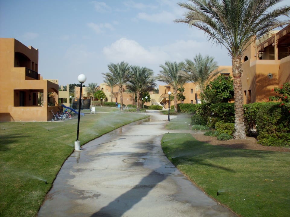 Auf dem Fussweg zum Strand Stella Garden Resort & Spa, Makadi Bay