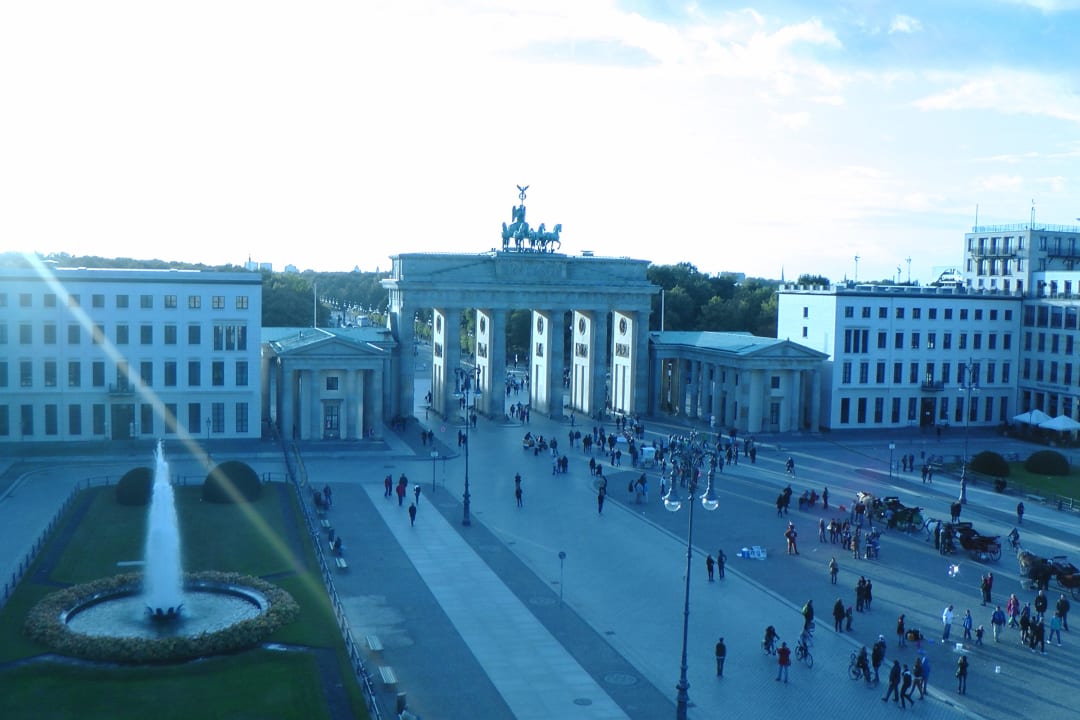 Ausblick auf das Brandenburger Tor Hotel Adlon Kempinski Berlin