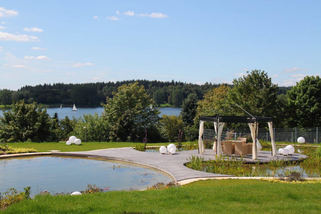 Blick auf See Hochwälder Wohlfühlhotel