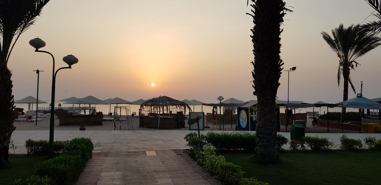 Strand Menaville Safaga