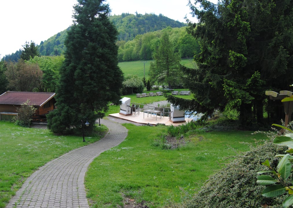 Gartenanlage Hotel Bastenhaus