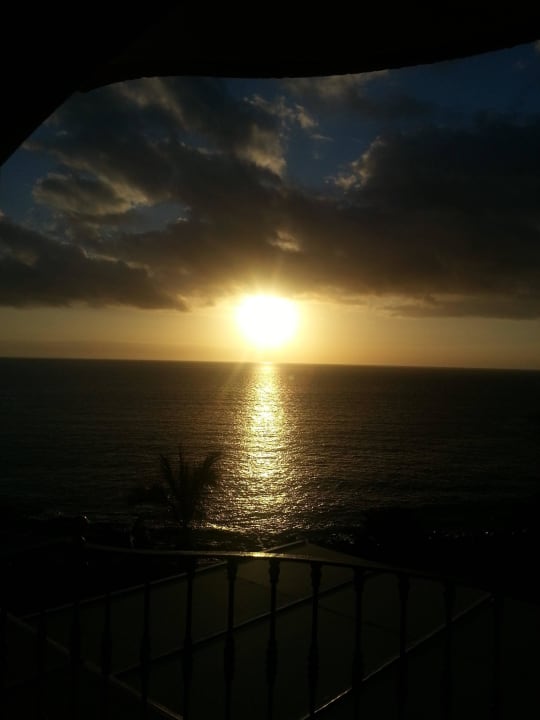 Sonnenuntergang Bull Dorado Beach & Spa