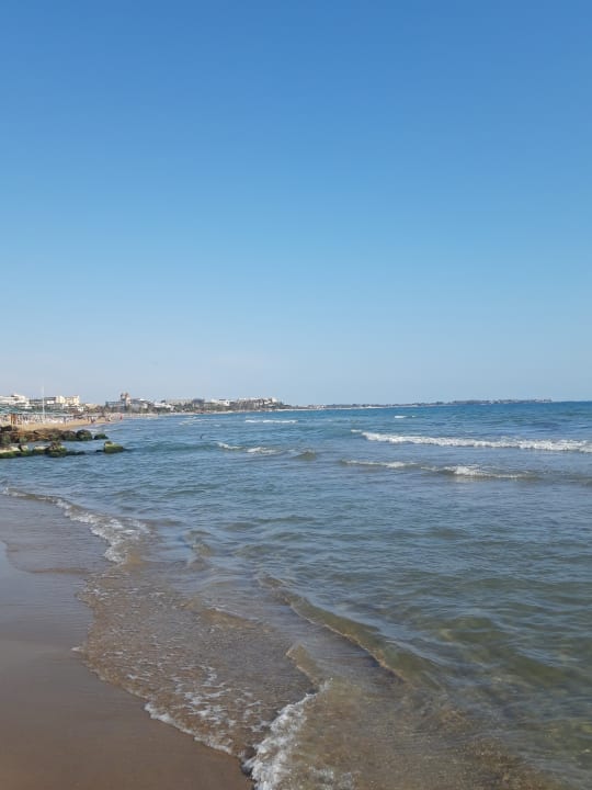 Strand Castival Hotel