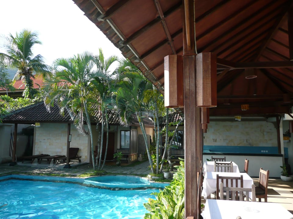 Ausblick vom Restaurantbereich The Natia Hotel