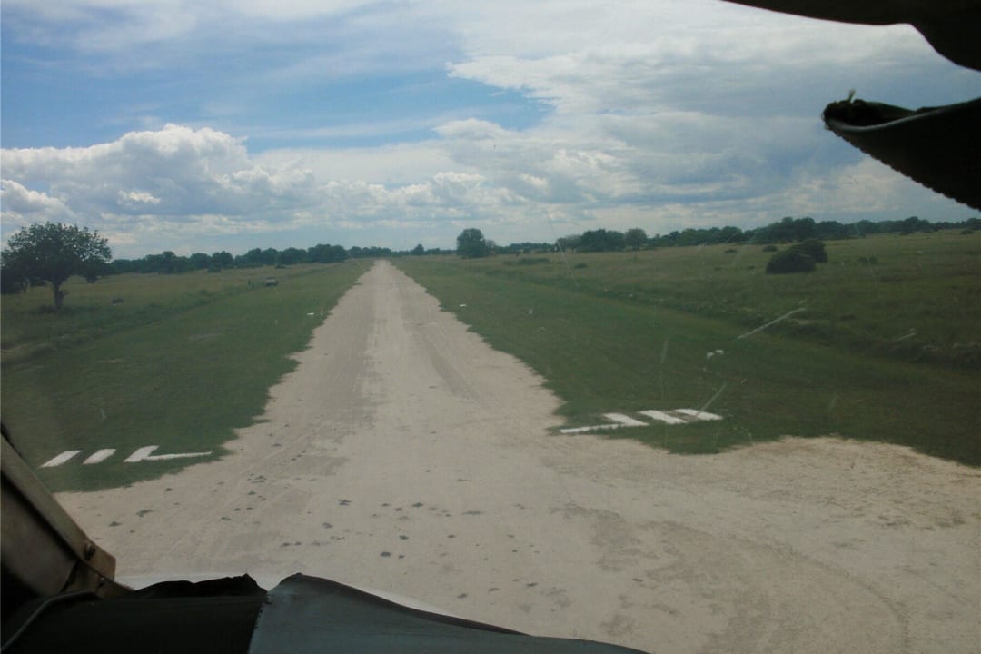 Anflug auf Camp Kwara Hotel Kwara Camp