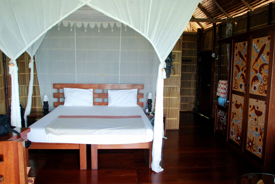 Zimmer Papua Explorers Resort