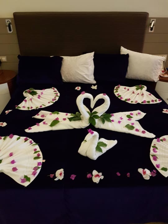 Am Geburtstag von meinem Mann Hotel Grand Side