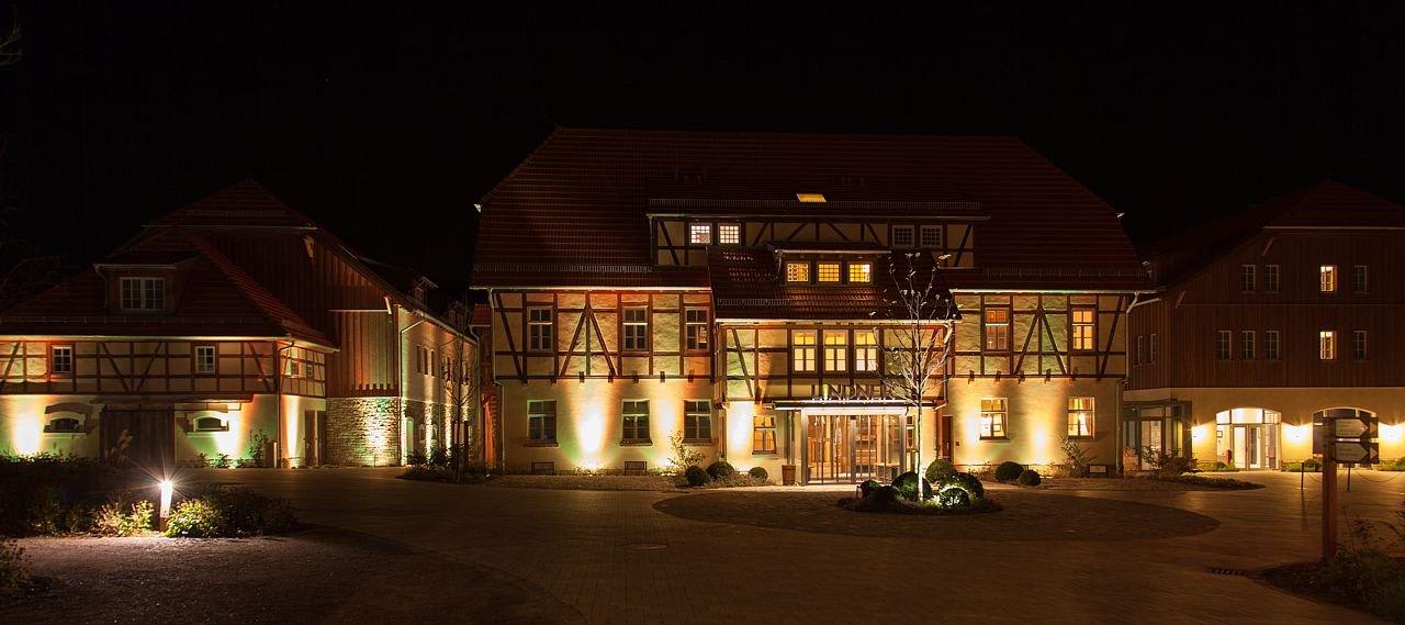 Zauberhafte Atmosphäre bei Nacht Spa & GolfResort Weimarer Land