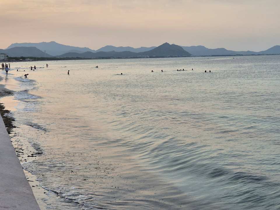 Außenansicht Js Miramar