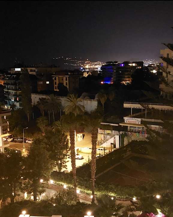 Außenansicht Hotel Club Paradiso