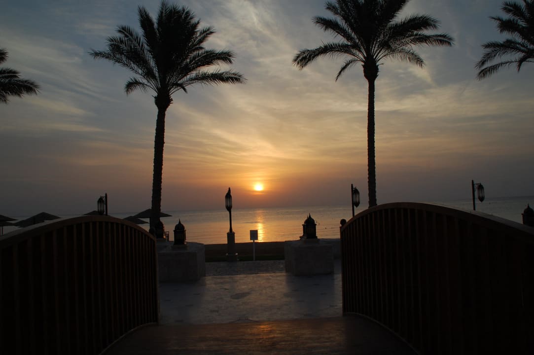 Sonnenaufgang am Steak-und Fischrestaurant Makadi Spa - Adults only