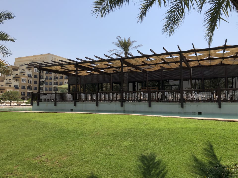 Außenansicht Rixos Bab Al Bahr