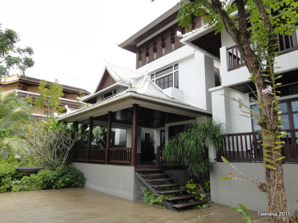 Вход в отель Hotel Anyavee Tubkaek Beach Resort Krabi