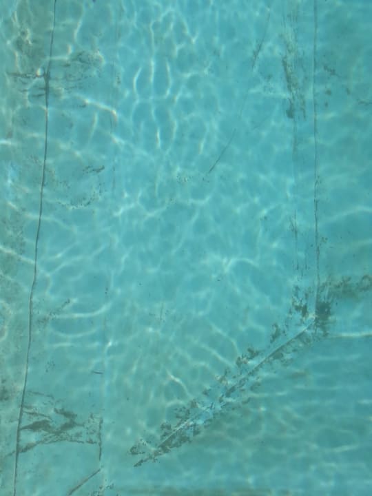 Pool Bella Beach Hotel