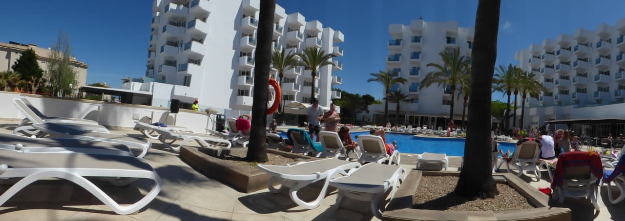 Pool Globales Maioris