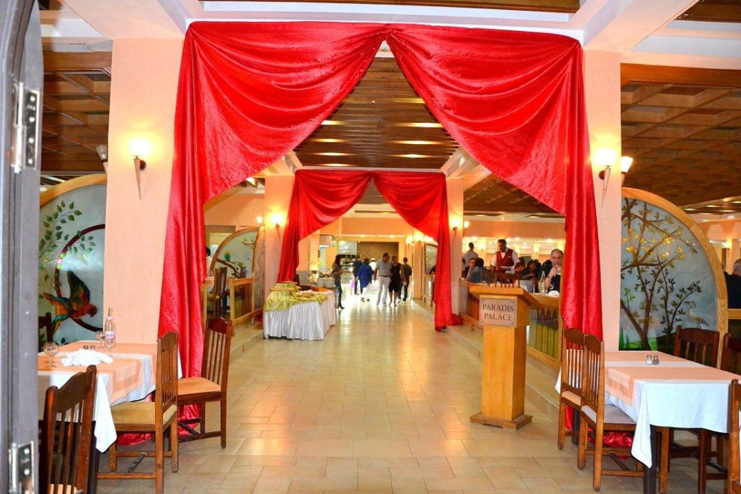 Eingang Restaurant Hotel Paradis Palace