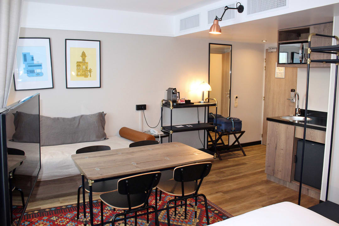 Zimmer Novotel Suites Nice Airport