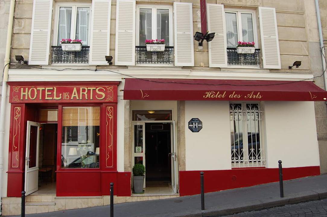 Hotel des Arts Eingang Hotel des Arts Montmatre