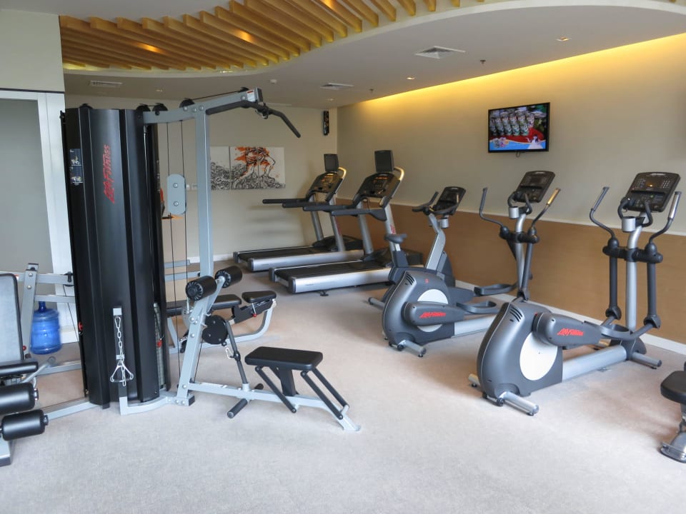 Fitnessraunm Citadines Hotel Salcedo Makati
