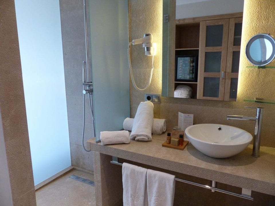 Bad Zimmer 354 (Dusche hat eine Tür!) Hotel Son Caliu Spa Oasis