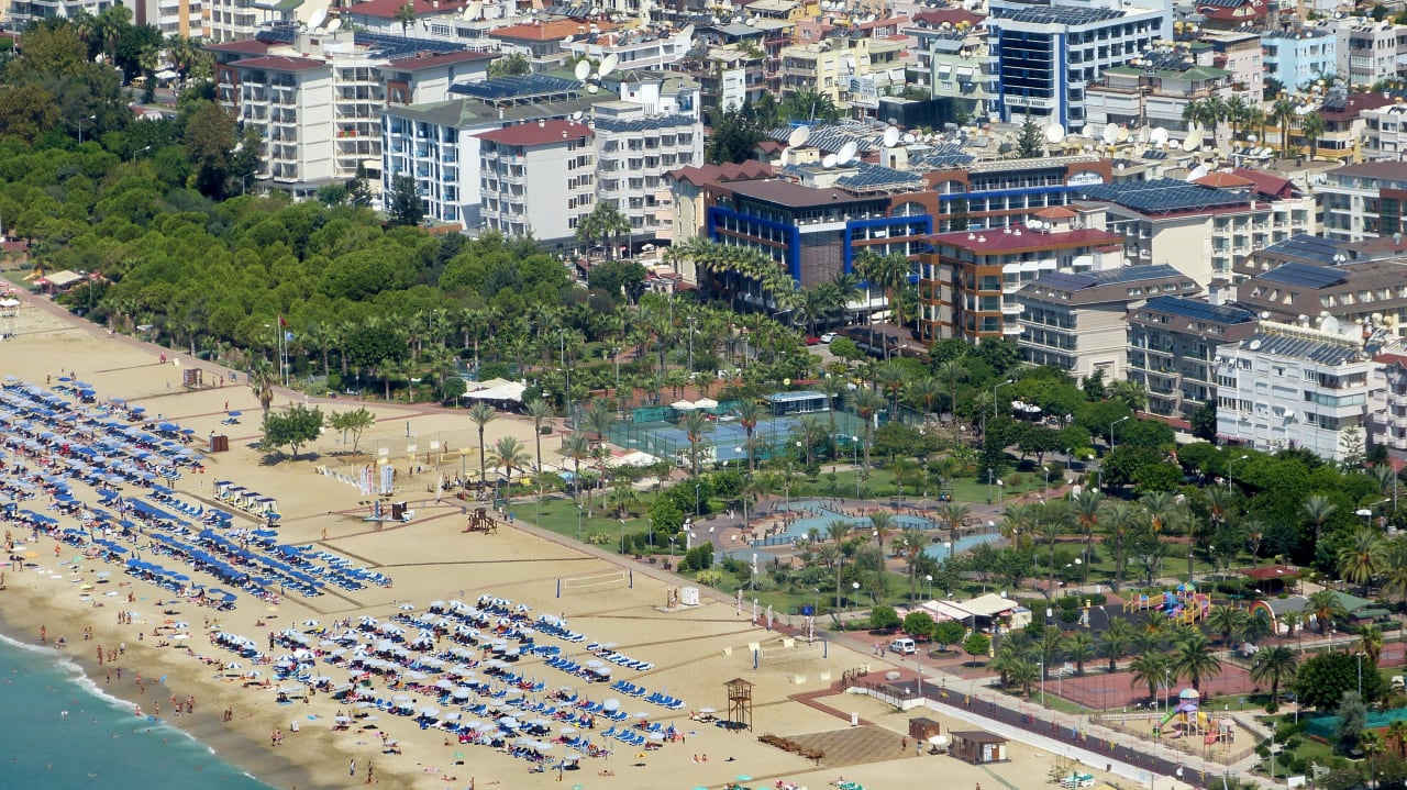 Lage des Hotels am Kleopatrastrand Gardenia Hotel