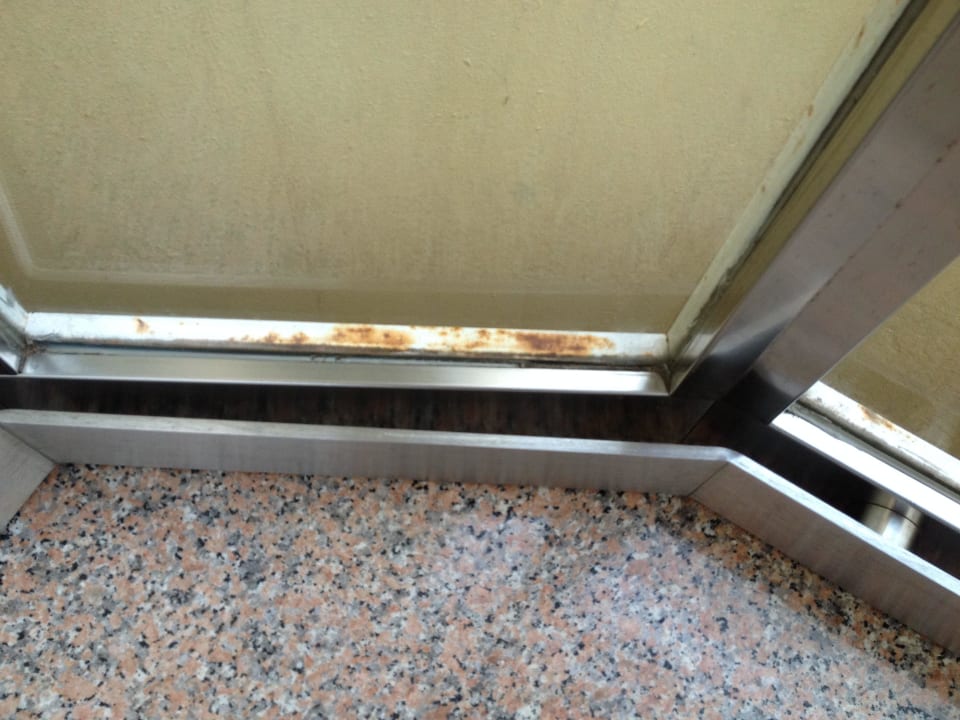 Rost im Fahrstuhl Hotel Riu Palace Jandia