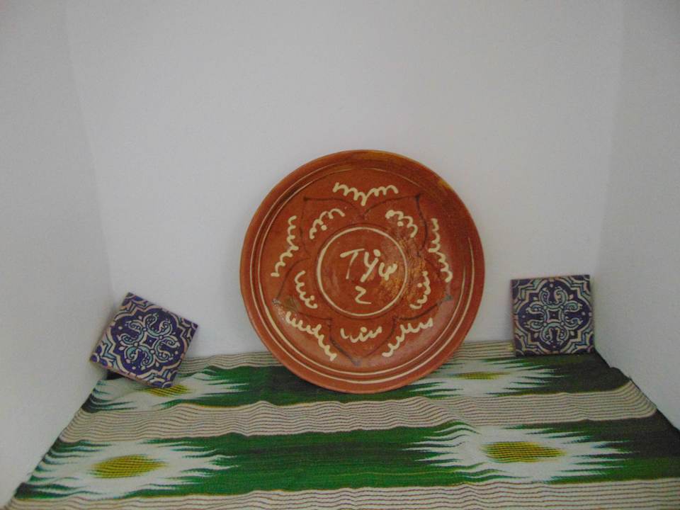 Zimmer Madrasah Polvon-Qori Boutique