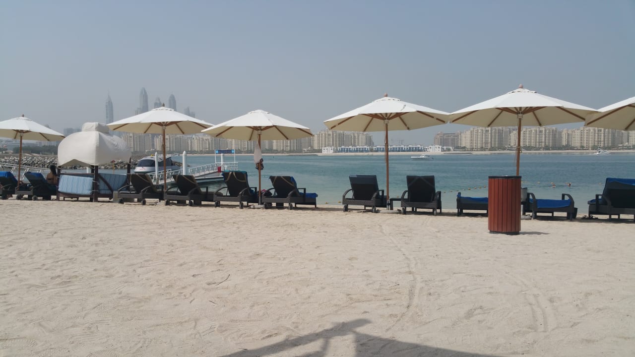 Strand Rixos The Palm Hotel & Suites