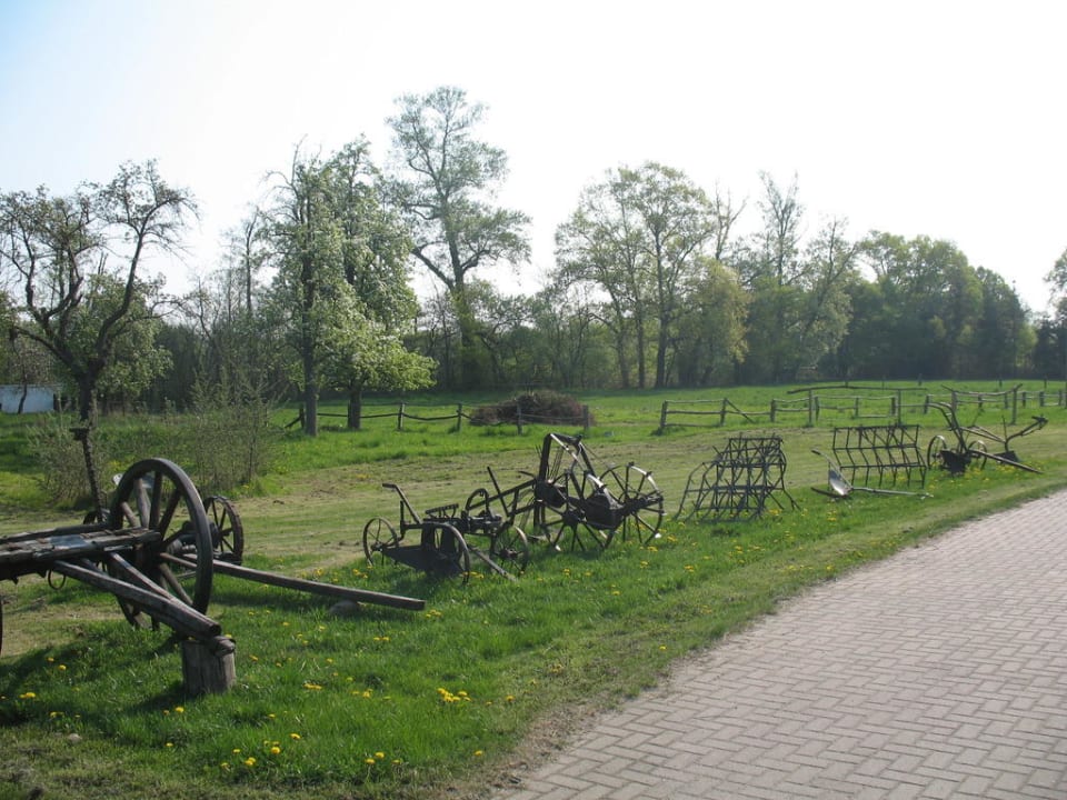 Dekorative Hofgeräte Landhotel Keck