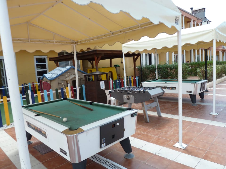 Billiar Coral Compostela Beach Golf