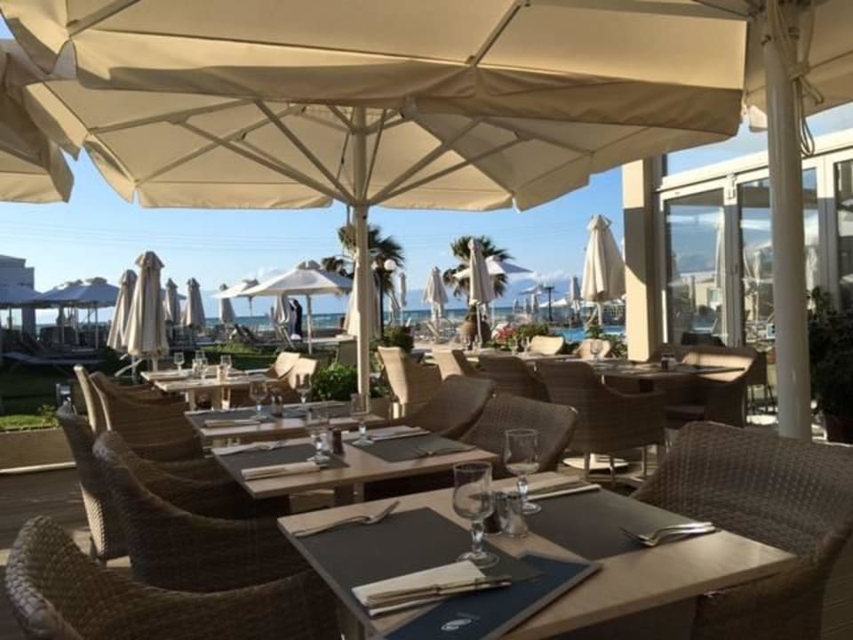 Meerblick zum Frühstück Acharavi Beach Hotel