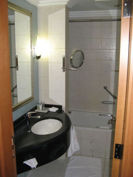 Badezimmer Towers Rotana