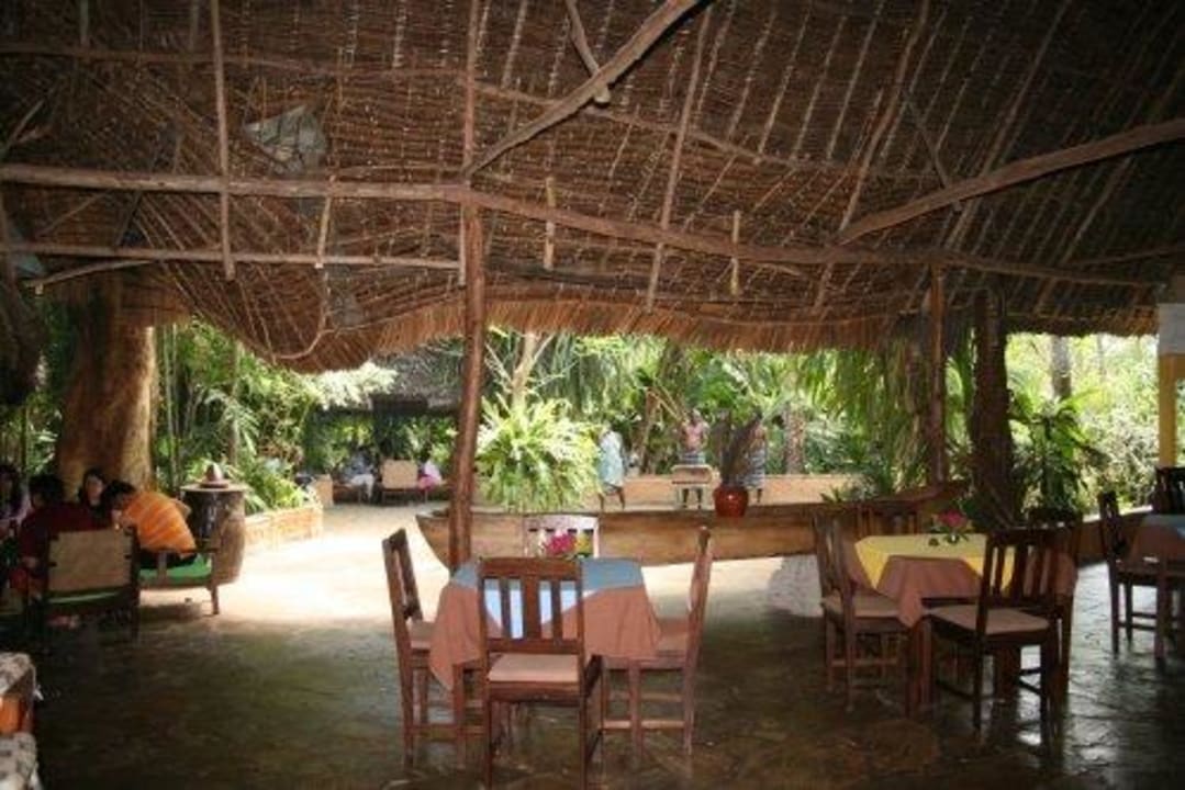 halboffenes "Porini" Restaurant am Boko Boko Boko Boko Porini Farm- and Guesthouse