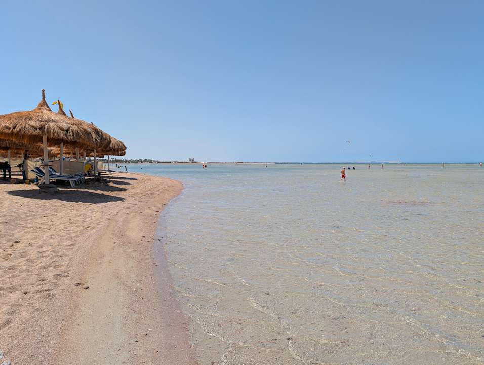 Strand Hotel Titanic Palace