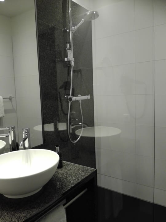 Zimmer Motel One Bremen